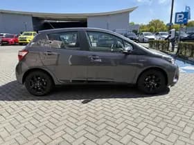 Toyota Yaris thumbnail 69