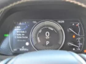 Lexus UX thumbnail 62