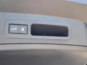 Lexus UX thumbnail 77