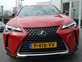 Lexus UX thumbnail 14