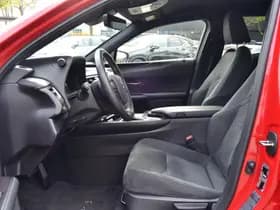 Lexus UX thumbnail 20