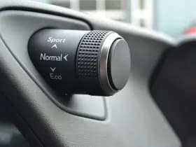 Lexus UX thumbnail 27