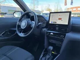 Toyota Yaris Cross thumbnail 3