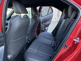 Toyota Yaris Cross thumbnail 80