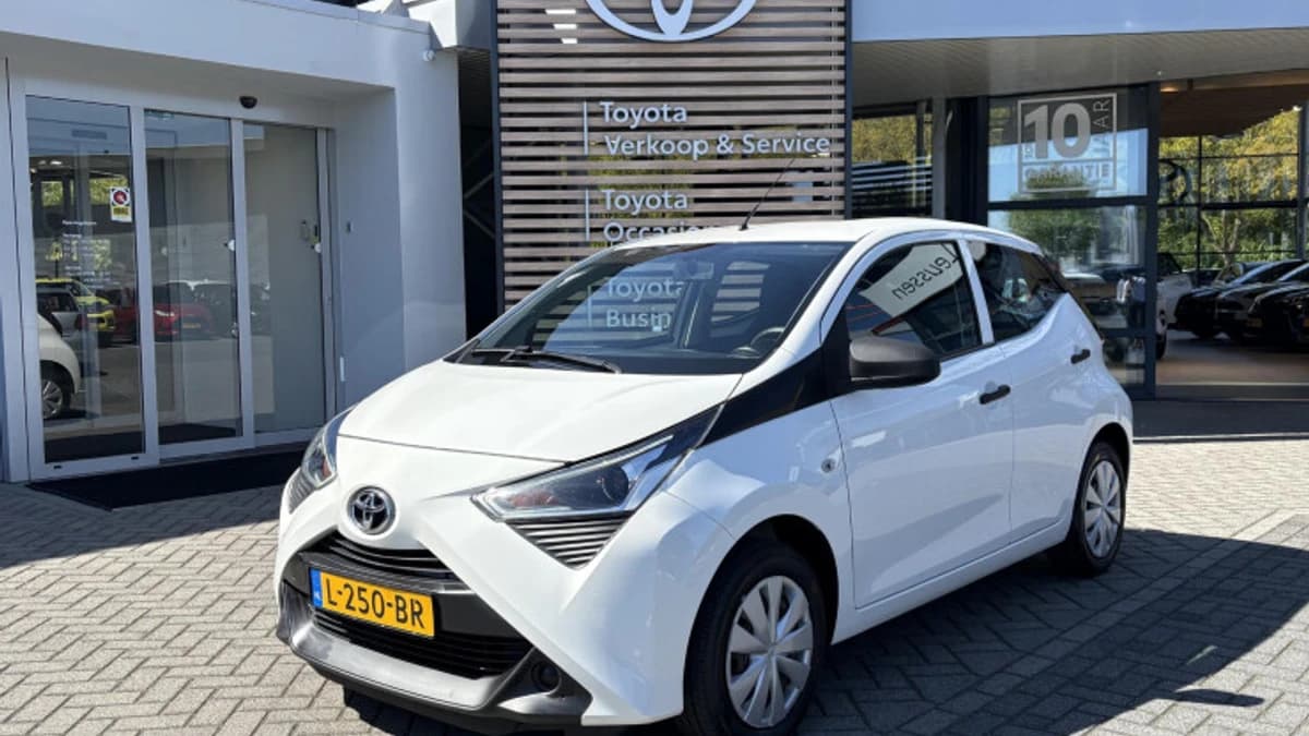 Toyota Aygo — foto 1