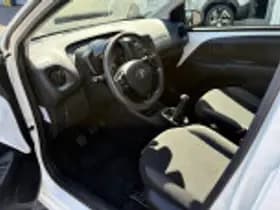 Toyota Aygo thumbnail 39