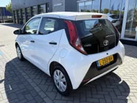 Toyota Aygo thumbnail 5