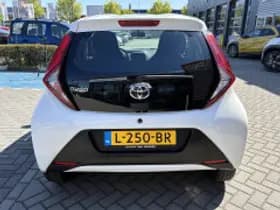 Toyota Aygo thumbnail 6