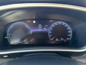 Toyota Corolla thumbnail 25