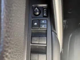 Toyota Corolla thumbnail 36
