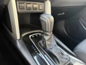 Toyota Corolla thumbnail 60