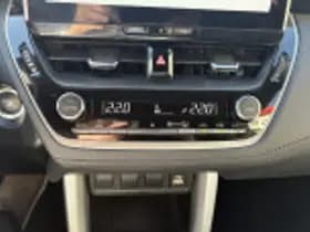 Toyota Corolla thumbnail 61