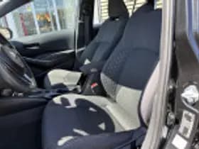 Toyota Corolla thumbnail 43