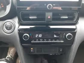 Toyota Yaris Cross thumbnail 25