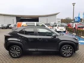 Toyota Yaris Cross thumbnail 9
