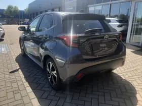 Toyota Yaris thumbnail 13