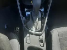 Toyota Yaris thumbnail 25