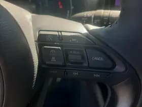 Toyota Yaris thumbnail 26