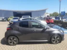 Toyota Yaris thumbnail 45
