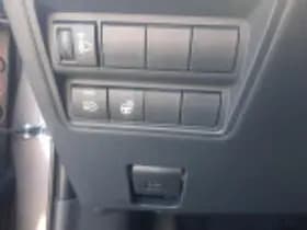 Toyota Yaris thumbnail 49