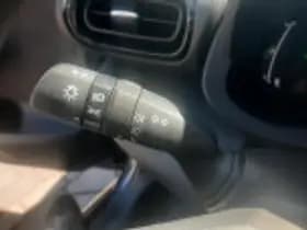 Toyota Yaris thumbnail 50