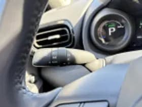 Toyota Yaris thumbnail 65