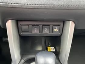Toyota Corolla thumbnail 29