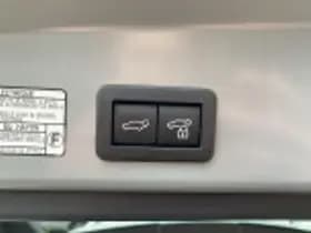 Toyota Corolla thumbnail 45