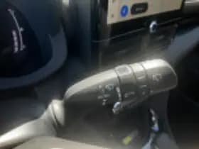 Toyota Yaris thumbnail 68