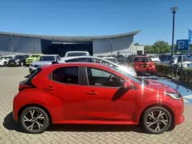 Toyota Yaris thumbnail 8
