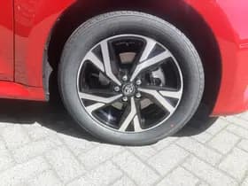 Toyota Yaris thumbnail 77