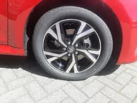 Toyota Yaris thumbnail 9