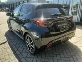 Toyota Yaris thumbnail 3