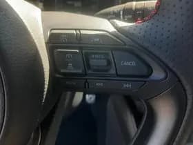 Toyota Yaris thumbnail 27