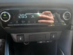 Toyota Yaris thumbnail 67