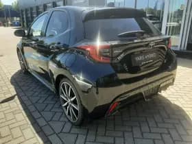 Toyota Yaris thumbnail 9
