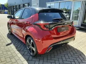 Toyota Yaris thumbnail 12