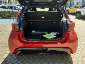Toyota Yaris thumbnail 14