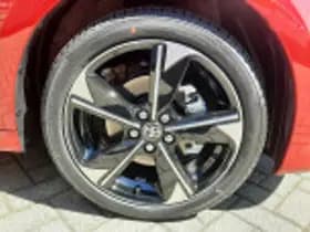 Toyota Yaris thumbnail 42