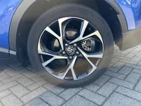 Toyota C hr thumbnail 17