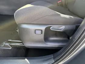 Toyota C hr thumbnail 20
