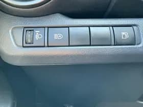 Toyota C hr thumbnail 34