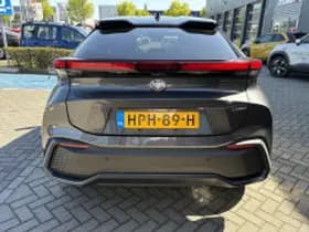 Toyota C hr thumbnail 6