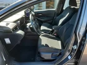 Toyota Corolla thumbnail 15