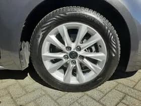 Toyota Corolla thumbnail 68