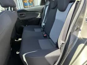 Toyota Yaris thumbnail 17