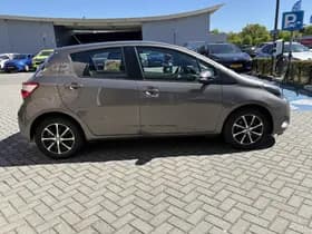 Toyota Yaris thumbnail 67