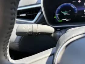 Toyota Corolla thumbnail 34