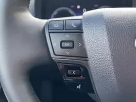 Toyota C hr thumbnail 32
