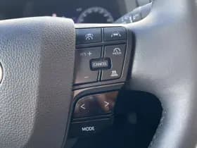 Toyota C hr thumbnail 33